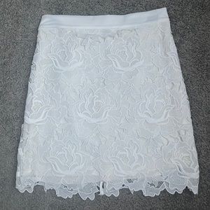 Women’s White Floral Pencil Skirt